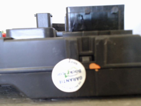 BOITIER GESTION HABITACLE PEUGEOT 206