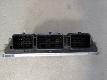CALCULATEUR MOTEUR PEUGEOT 207