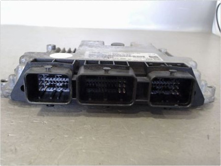 CALCULATEUR MOTEUR FORD FIESTA