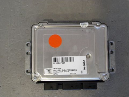 CALCULATEUR MOTEUR PEUGEOT 207
