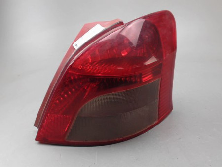 FEU ARRIERE DROIT TOYOTA YARIS
