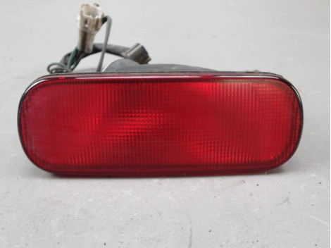 FEU BROUILLARD CENTRAL ARRIERE SUZUKI SWIFT