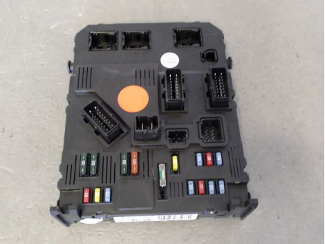 BOITIER GESTION HABITACLE PEUGEOT 206