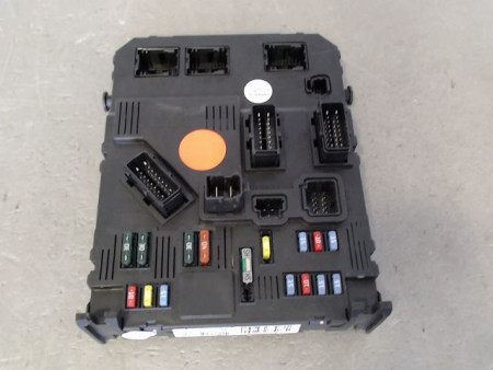 BOITIER GESTION HABITACLE PEUGEOT 206