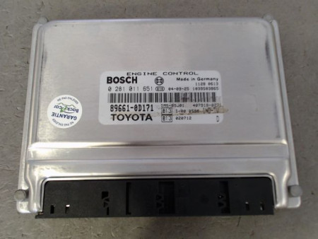 CALCULATEUR MOTEUR TOYOTA YARIS
