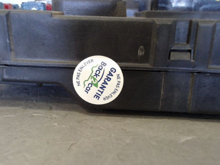 BOITIER GESTION HABITACLE PEUGEOT 206