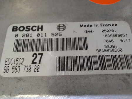 CALCULATEUR MOTEUR PEUGEOT 206