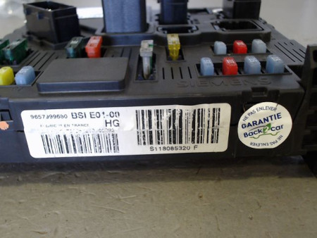 BOITIER GESTION HABITACLE PEUGEOT 206