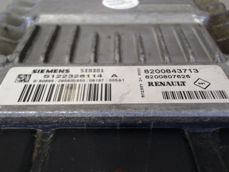 CALCULATEUR MOTEUR RENAULT MEGANE