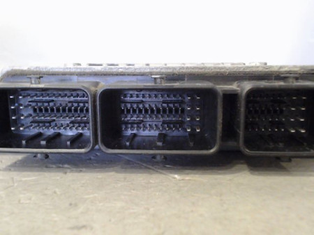 CALCULATEUR MOTEUR RENAULT MEGANE