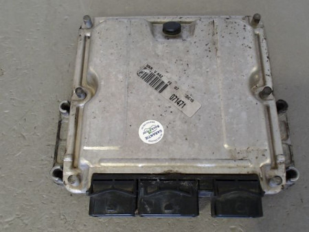 CALCULATEUR MOTEUR CITROEN C8