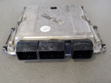 CALCULATEUR MOTEUR CITROEN C8