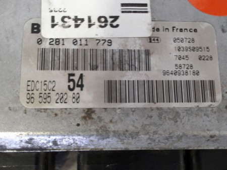 CALCULATEUR MOTEUR CITROEN C8