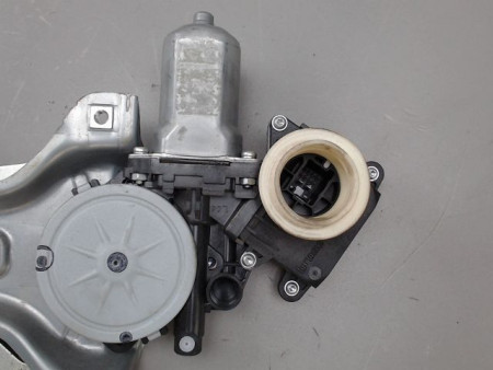 MECANISME LEVE-GLACE AVANT GAUCHE TOYOTA YARIS