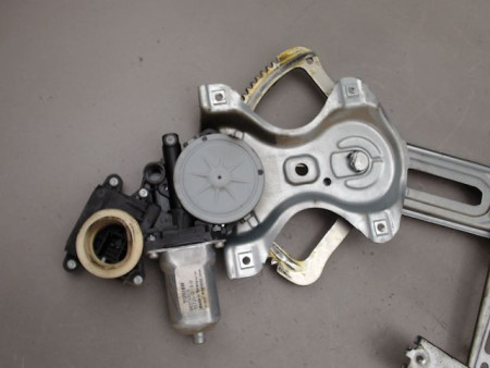 MECANISME LEVE-GLACE AVANT GAUCHE TOYOTA YARIS