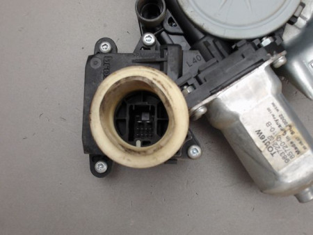 MECANISME LEVE-GLACE AVANT GAUCHE TOYOTA YARIS