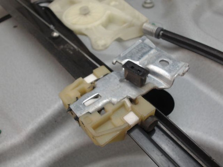 MECANISME LEVE-GLACE AVANT GAUCHE VOLKSWAGEN TOURAN