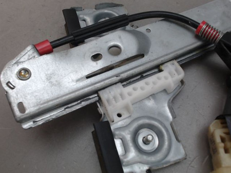 MECANISME LEVE-GLACE AVANT GAUCHE FORD FIESTA