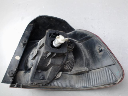 FEU ARRIERE GAUCHE  VOLKSWAGEN GOLF