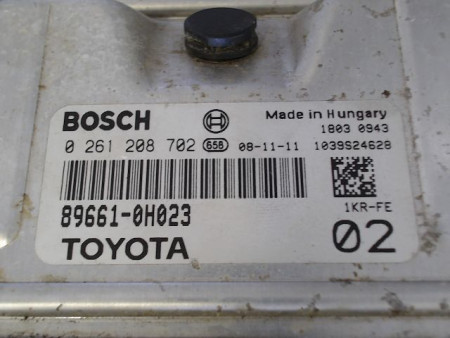 CALCULATEUR MOTEUR PEUGEOT 107
