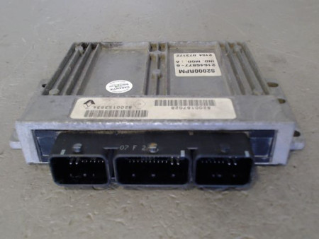 CALCULATEUR MOTEUR RENAULT CLIO