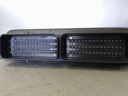 CALCULATEUR MOTEUR RENAULT MEGANE