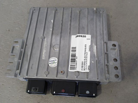 CALCULATEUR MOTEUR PEUGEOT 307