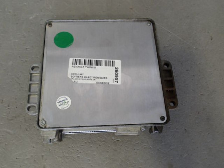CALCULATEUR MOTEUR RENAULT TWINGO