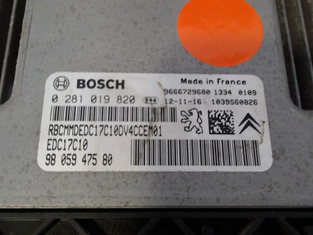CALCULATEUR MOTEUR PEUGEOT 208