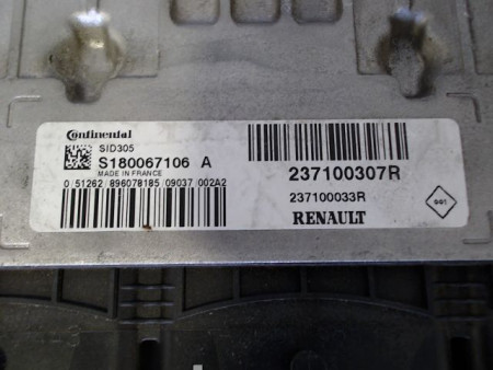 CALCULATEUR MOTEUR RENAULT MEGANE