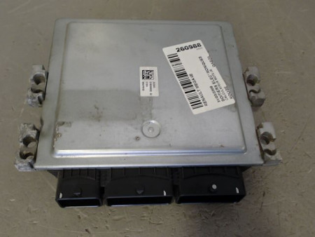 CALCULATEUR MOTEUR RENAULT MEGANE