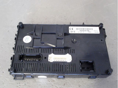 BOITIER GESTION HABITACLE RENAULT CLIO