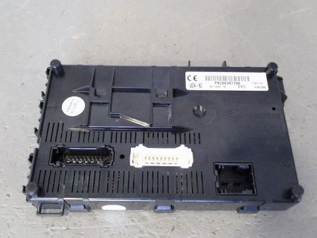 BOITIER GESTION HABITACLE RENAULT CLIO