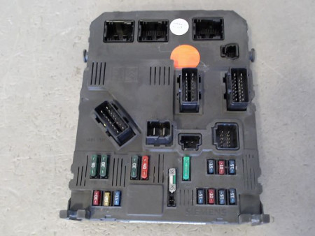 BOITIER GESTION HABITACLE PEUGEOT 206