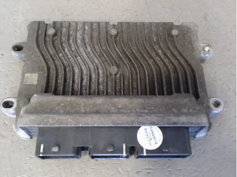 CALCULATEUR MOTEUR PEUGEOT 206