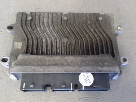 CALCULATEUR MOTEUR PEUGEOT 206