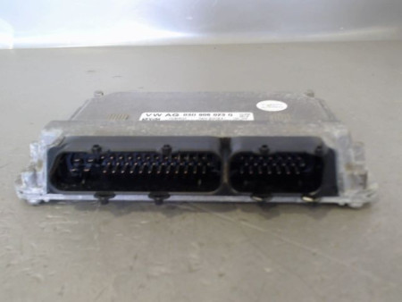 CALCULATEUR MOTEUR VOLKSWAGEN FOX