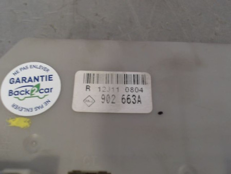 BOITE A FUSIBLES RENAULT CLIO