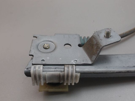 MECANISME LEVE-GLACE AVANT DROIT PEUGEOT 106