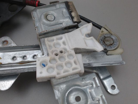 MECANISME LEVE-GLACE AVANT GAUCHE FORD FUSION