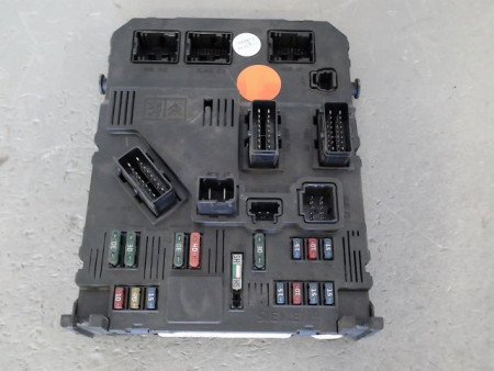BOITIER GESTION HABITACLE PEUGEOT 206