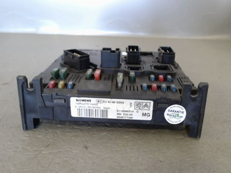BOITIER GESTION HABITACLE PEUGEOT 206
