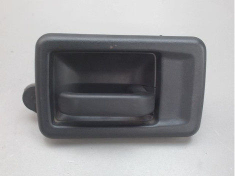 POIGNEE INTERIEURE PORTE ARRIERE DROIT PEUGEOT 106