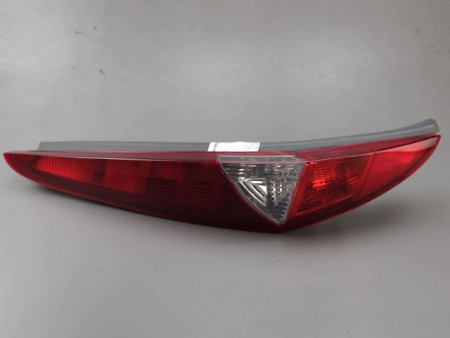 FEU ARRIERE GAUCHE  FIAT PUNTO