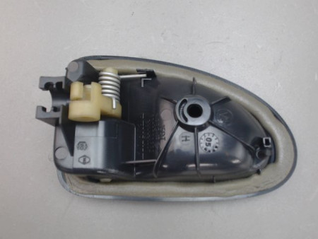 POIGNEE INTERIEURE PORTE AVANT DROIT RENAULT CLIO