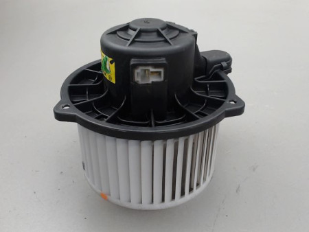 MOTEUR VENTILATEUR CHAUFFAGE HYUNDAI I10
