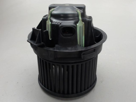 MOTEUR VENTILATEUR CHAUFFAGE PEUGEOT 207