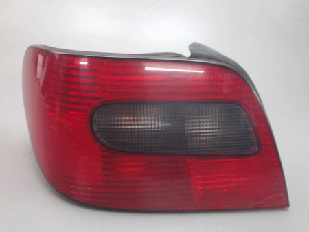 FEU ARRIERE GAUCHE  CITROEN XSARA