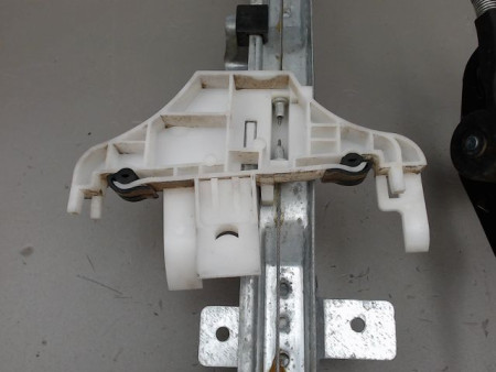 MECANISME LEVE-GLACE ARRIERE GAUCHE FORD FIESTA
