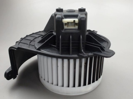 MOTEUR VENTILATEUR CHAUFFAGE MERCEDES CITAN